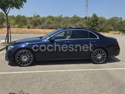 Usado Mercedes E220 194 CV (142 kW) 2017 Azul Berlina