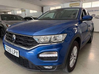 Usado VW T-Roc Advance 110 CV (80 kW) 2021 Azul SUV