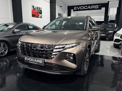 Usado Hyundai Tucson 150 CV (110 kW) 2023 Gris / plata SUV