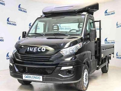 Negro Usado 2017 Iveco Daily Van | 19.900 €