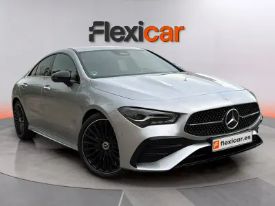 Usado Mercedes CLA220 190 CV (139 kW) 2024 Gris Coupe