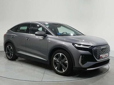 Plateado Usado 2025 Audi Q4 Sportback e-tron Advanced Plus SUV | 45.500 € (Precio justo)