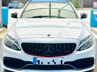 Usado Mercedes C63 AMG AMG 507 CV (372 kW) 2015 Blanco Familiar