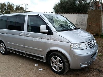 Usado VW Multivan Highline 174 CV (127 kW) 2004 Gris / plata Van