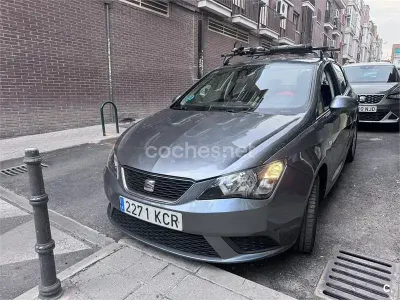 Usado Seat Ibiza Reference 75 CV (55 kW) 2017 Gris / plata Berlina