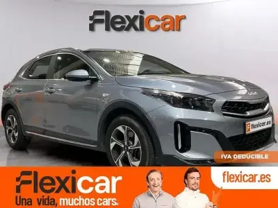 Usado Kia XCeed 160 HP (117 kW) 2023 Cinzento SUV
