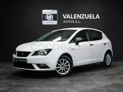 Usado Seat Ibiza Reference 90 CV (66 kW) 2014 Blanco Berlina