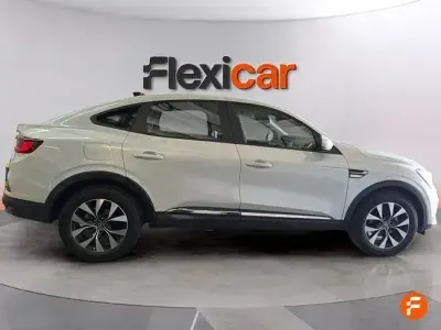 Usado Renault Arkana Intens 140 CV (102 kW) 2021 Blanco SUV