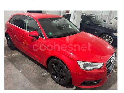 Rojo Usado 2015 Audi A3 Attraction Berlina | 13.000 € (Precio justo)