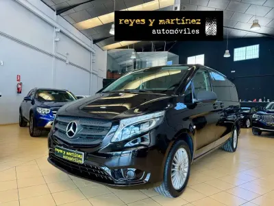 Usado Mercedes Vito 163 CV (119 kW) 2021 Negro Van