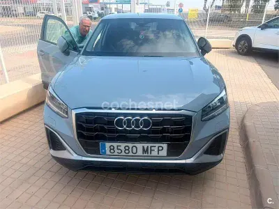 Usado Audi Q2 S-Line 150 CV (110 kW) 2023 Gris / plata SUV