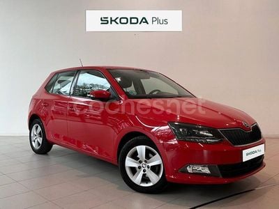 Rojo Usado 2017 Skoda Fabia Berlina | 10.990 € (Precio justo)