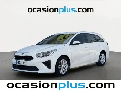 Usado Kia Ceed 120 CV (88 kW) 2021 Blanco Utilitario