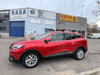Usado Renault Kadjar Life 130 CV (95 kW) 2018 Granate SUV