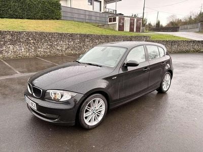 Usado BMW 116 Sport Line 116 CV (85 kW) 2011 Negro Utilitario