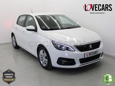 Usado Peugeot 308 Active 102 CV (75 kW) 2021 Blanco Berlina