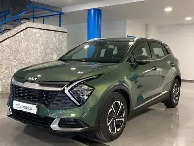 Usado Kia Sportage 136 CV (100 kW) 2024 Verde SUV
