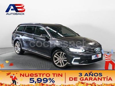Gris / plata Usado 2021 VW Passat GTE Familiar | 17.550 € (Buen precio)