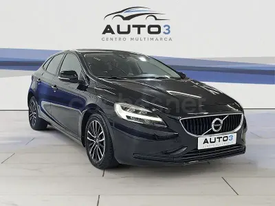 Usado Volvo V40 Inscription 150 CV (110 kW) 2018 Negro Berlina