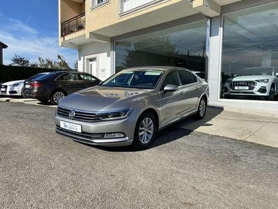 Usado VW Passat Sportline 150 CV (110 kW) 2016 Plateado Berlina
