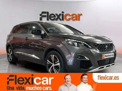 Usado Peugeot 5008 GT-line 131 CV (96 kW) 2020 Gris SUV