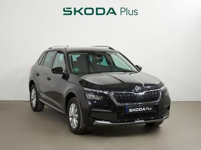 Usado Skoda Kamiq 110 CV (80 kW) 2022 Negro SUV