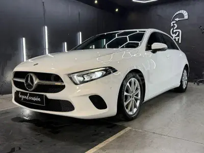 Usado Mercedes A180 116 CV (85 kW) 2019 Blanco Berlina
