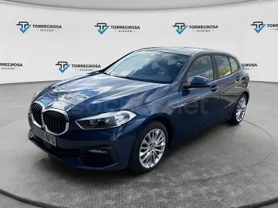Usado BMW 118 150 CV (110 kW) 2022 Azul Berlina