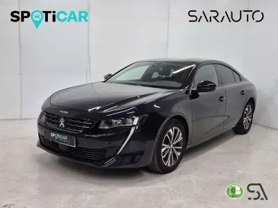 Usado Peugeot 508 Allure 131 CV (96 kW) 2022 Azul Berlina