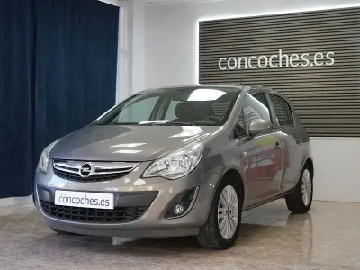 Usado Opel Corsa Selective 85 CV (62 kW) 2013 Blanco Utilitario