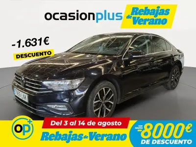 Usado VW Passat Executive 150 CV (110 kW) 2021 Negro Berlina