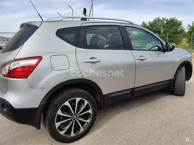Usado Nissan Qashqai Tekna 150 CV (110 kW) 2012 Blanco SUV