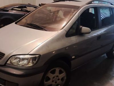 usado Opel Zafira 2.0 Dti 16v Elegance