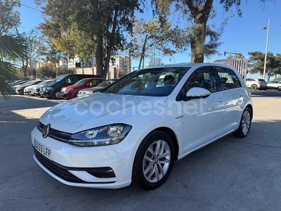 Usado VW Golf VIII Sportline 130 CV (95 kW) 2020 Blanco Berlina