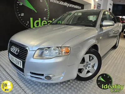 Usado Audi A4 163 CV (119 kW) 2006 Gris / plata Berlina