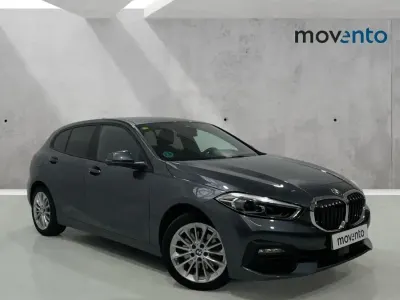 Usado BMW 118 150 CV (110 kW) 2020 Gris Berlina