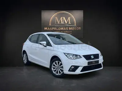 Usado Seat Ibiza Style Plus 110 CV (80 kW) 2021 Blanco Utilitario