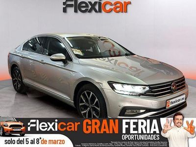 Usado VW Passat Executive 150 CV (110 kW) 2020 Gris Berlina