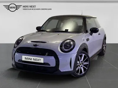 Usado Mini Cooper SE 135 kW (184 CV) 2022 Plateado Utilitario