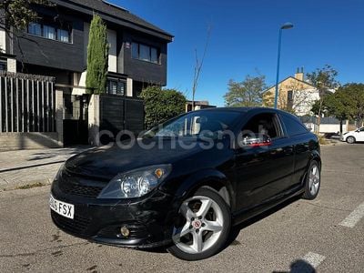 Opel Astra GTC