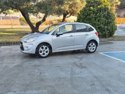 Käytetty Citroën C3 68 HP (50 kW) 2012 Harmaa Sedan