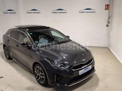Gris / plata Usado 2019 Kia ProCeed GT-Line Utilitario | 20.990 € (Un poco caro)