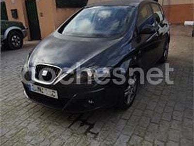 Usado Seat Altea Style 125 CV (91 kW) 2012 Negro Monovolumen