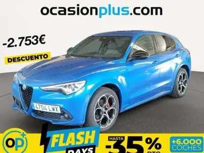 Usado Alfa Romeo Stelvio Veloce 209 CV (153 kW) 2022 Azul SUV