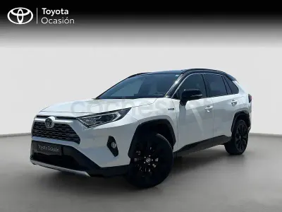 Usado Toyota RAV4 Hybrid Style 218 CV (160 kW) 2021 Blanco SUV