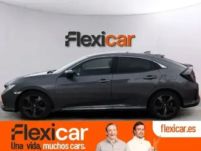 Begagnad Honda Civic Comfort 129 HK (94 kW) 2019 Grå