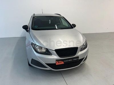 Usado Seat Ibiza ST Reference 86 CV (63 kW) 2012 Gris / plata Familiar