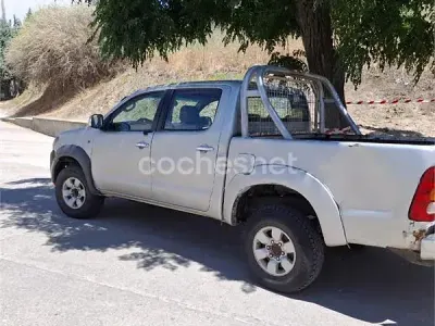 Usado Toyota HiLux 171 CV (125 kW) 2008 Gris / plata Pickup/Camioneta