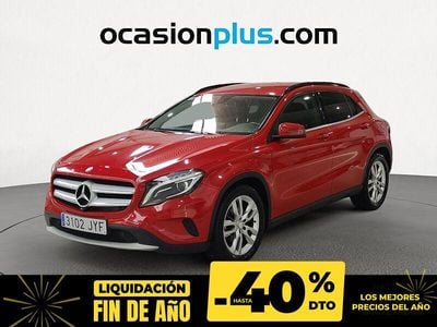 Rojo Usado 2017 Mercedes GLA200 Urban SUV | 17.362 € (Buen precio)