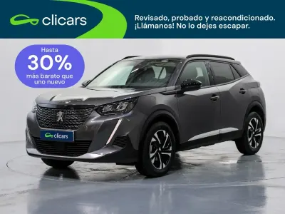 Usado Peugeot 2008 Allure 130 CV (95 kW) 2022 Gris SUV